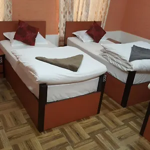Bed and breakfast Royal Tourist House